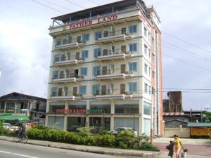 Royal Boss Hotel Yangon Exterior photo